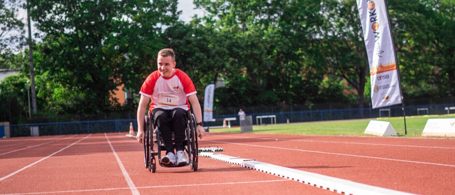 Das Deutsche Sportabzeichen in einem Finals-Stadion ablegen