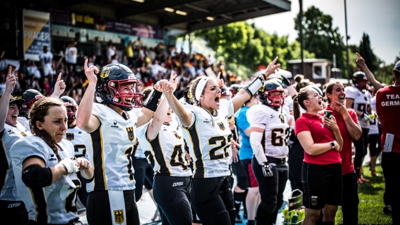 Mona Stevens, Flag-Football-Nationalspielerin:  „Vom Ackersport in die Elite gerutscht“