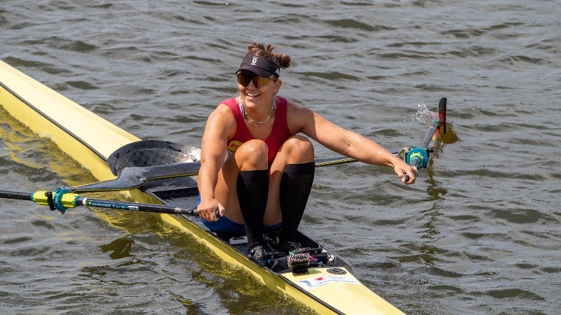 Frauke Hundeling in ihrem Boot